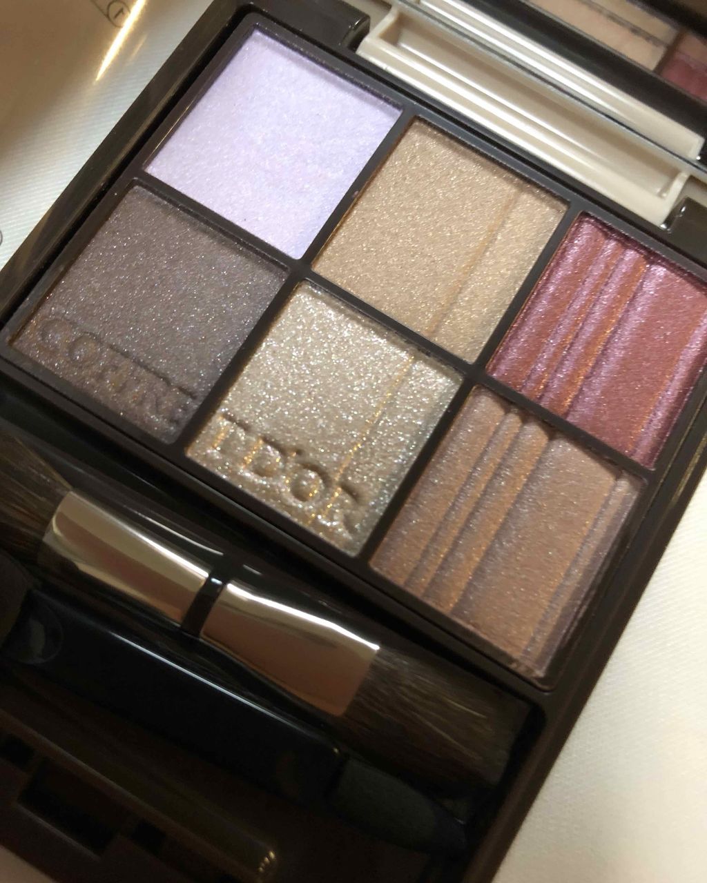 ミステリアスフォースアイズ/コフレドール/アイシャドウパレットを使ったクチコミ(1枚目)