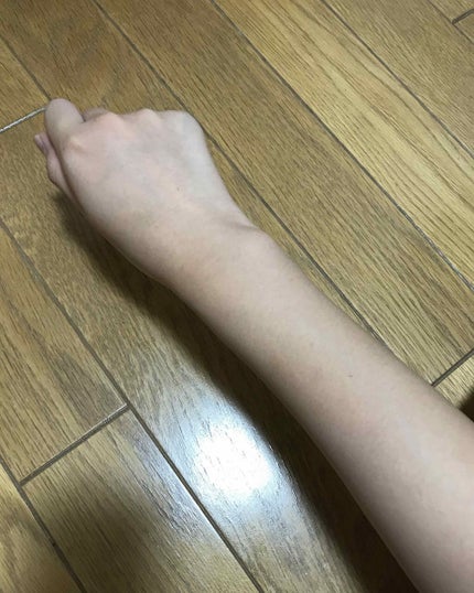 リフレッシュプラス ホワイトニング ボディミルク/ニベア/ボディミルクを使ったクチコミ(4枚目)