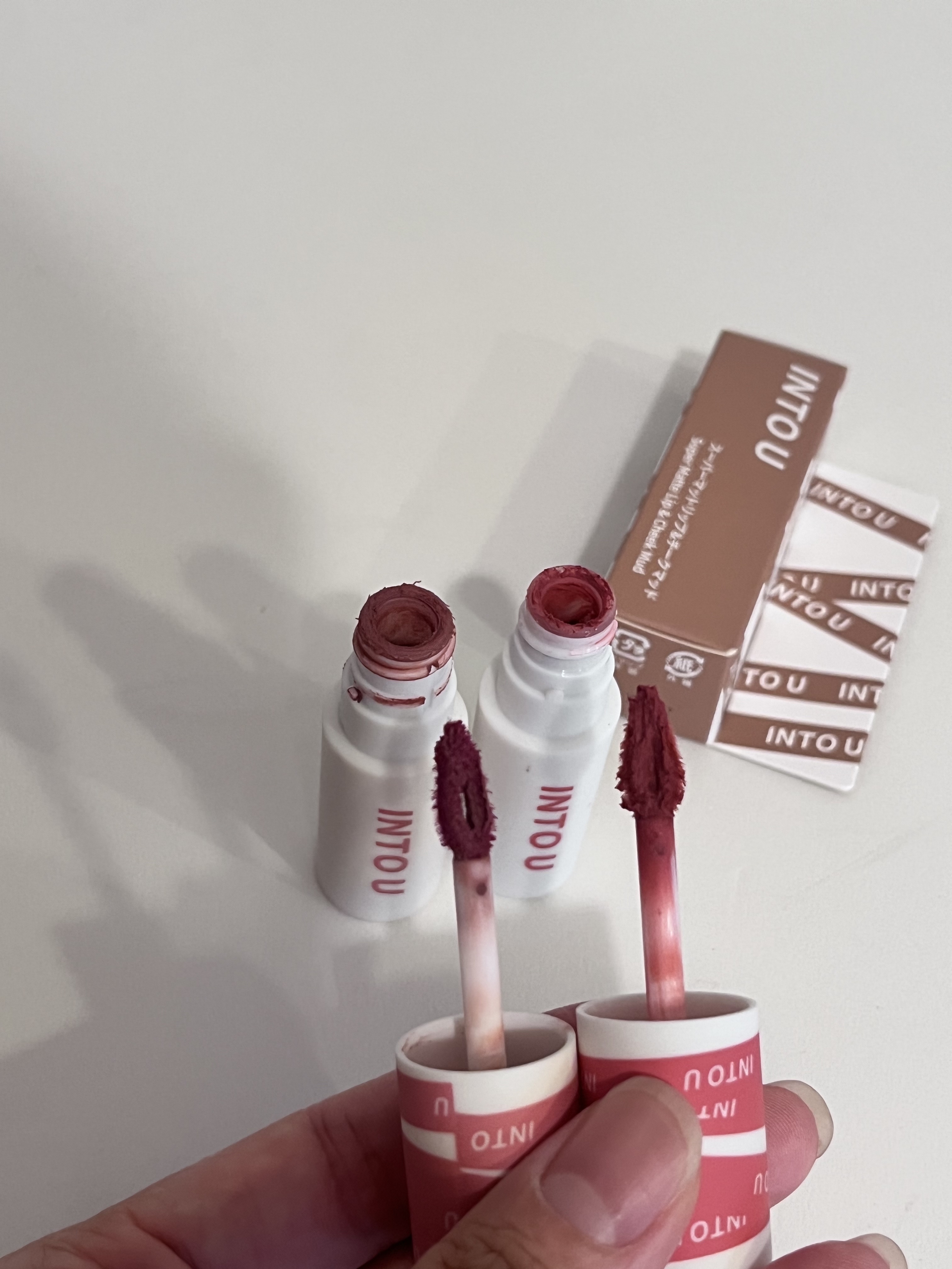 スーパーマットリップ＆チークマッド/INTO U/口紅を使ったクチコミ（3枚目）