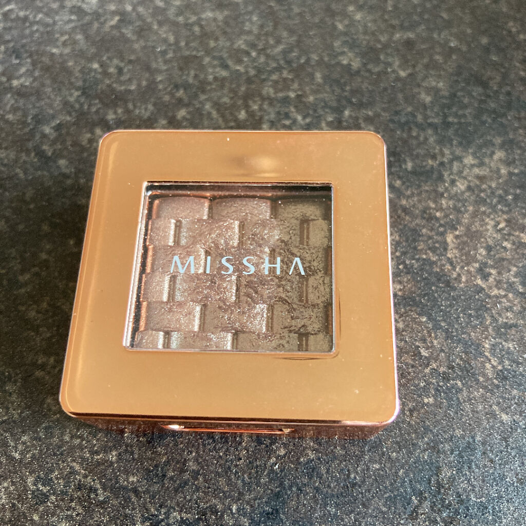 モダンアイシャドウ イタルプリズム No.03/MISSHA/単色アイシャドウを使ったクチコミ（1枚目）