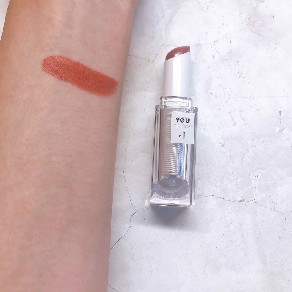 38℃/99℉ LIPSTICK <YOU>/UZU BY FLOWFUSHI/口紅を使ったクチコミ(2枚目)