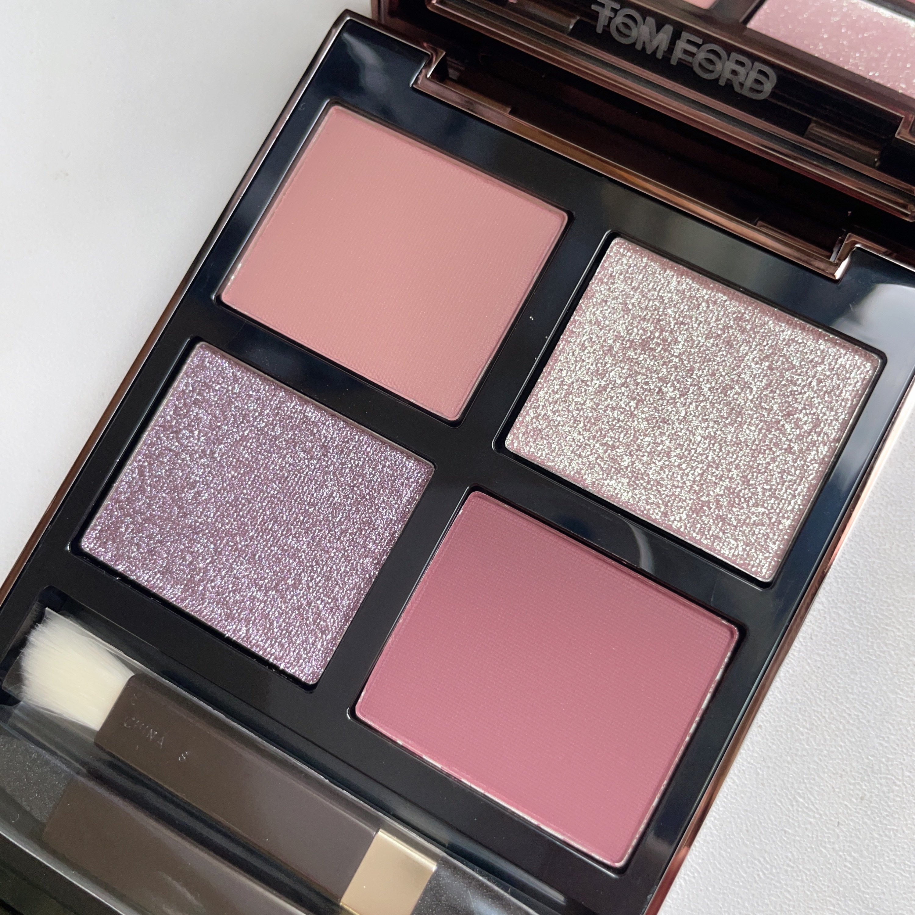 TOM FORD アイシャドウパレット ローズトパーズ アイ カラー クォード 35CR ローズ トパーズ (限定品) / TOM FORD