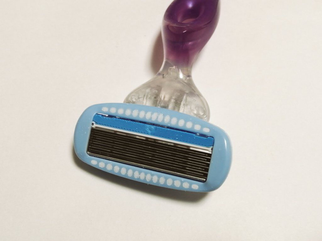 ハイドロシルク ホルダー （刃付き） お試し用/ハイドロシルク/シェーバーを使ったクチコミ（2枚目）