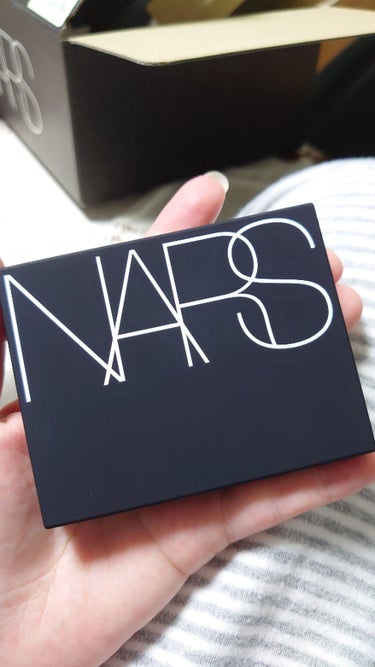 ライトリフレクティングセッティングパウダー　プレスト　N/NARS/プレストパウダーを使ったクチコミ（1枚目）