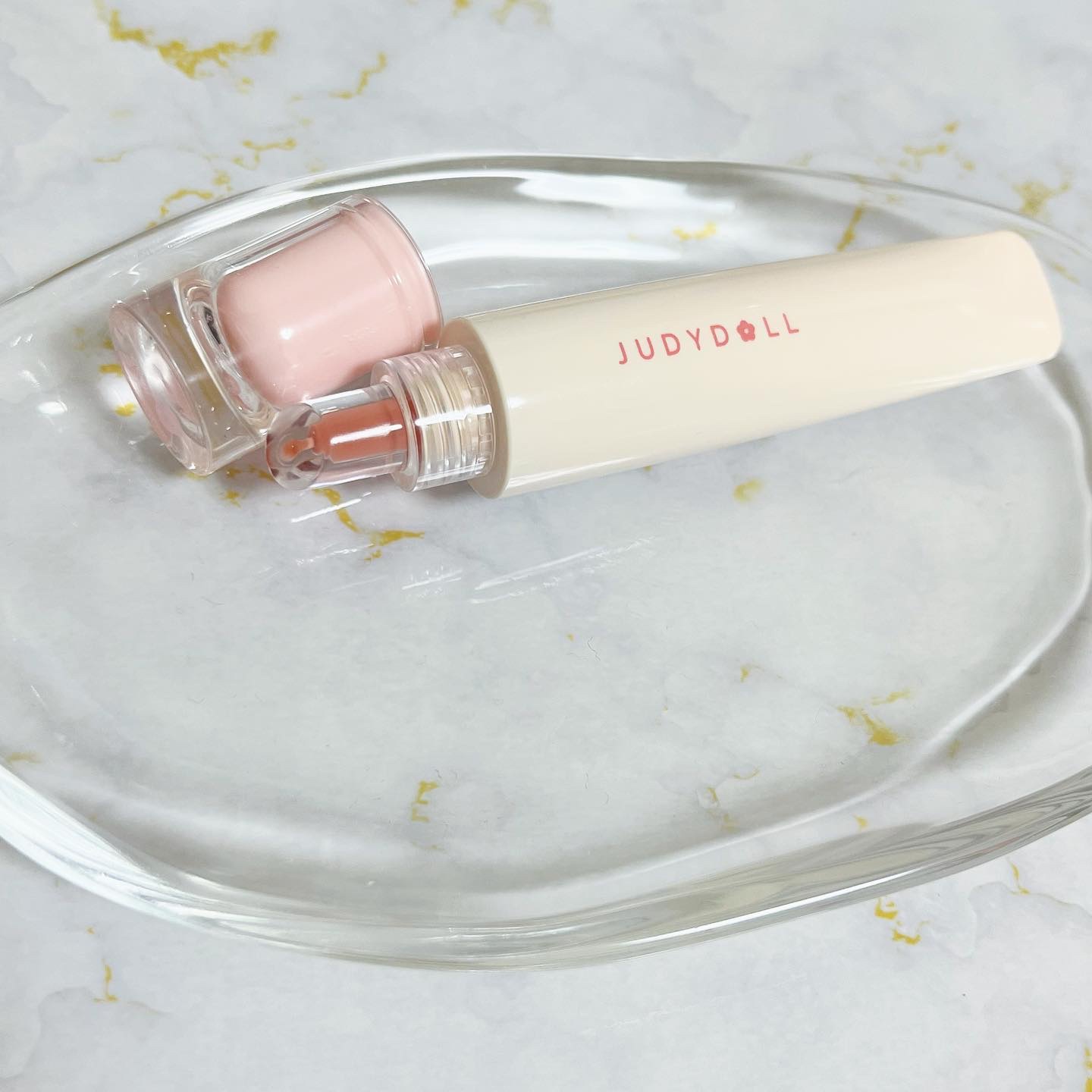 JUDYDOLL ぷるジュレチューブグロス 01 ももドロップ/JUDYDOLL/リップグロスを使ったクチコミ（2枚目）