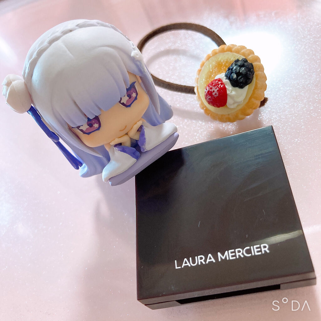 laura mercier
ブラッシュ カラー インフュージョン 06 チャイ

シアーに伸ばせばイノセント。大胆に重ねてスタイリッシュ。シーンに合わせて自在に雰囲気を操るチーク。
ソフトでナチュラルな色調から鮮やかでポップなカラーバリエー