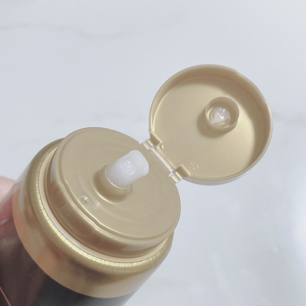 THE BEAUTY 髪のキメ美容プレミアムトリートメント＜モイストリペアプレミアム＞/エッセンシャル/洗い流すヘアトリートメントを使ったクチコミ（2枚目）