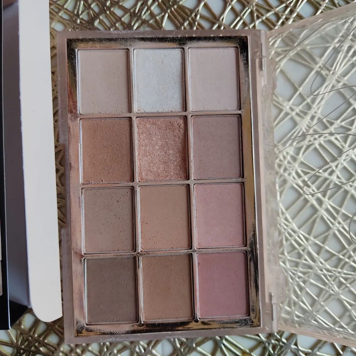 ソフトブラーリングアイパレット/wakemake/アイシャドウパレットを使ったクチコミ(5枚目)