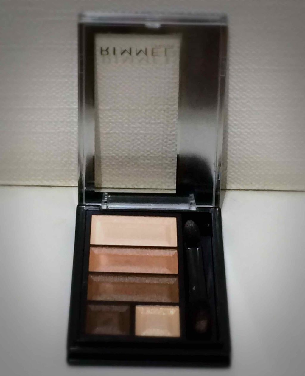 ショコラスウィート アイズ/リンメル ロンドン/アイシャドウパレットを使ったクチコミ（1枚目）