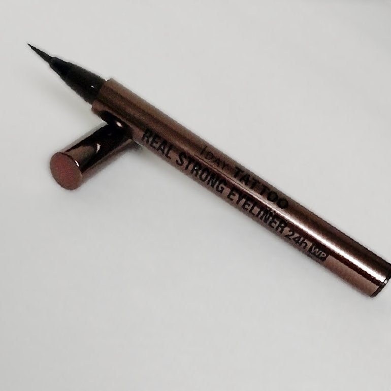 リアルストロングアイライナー24hWP/K-パレット/リキッドアイライナーを使ったクチコミ(1枚目)