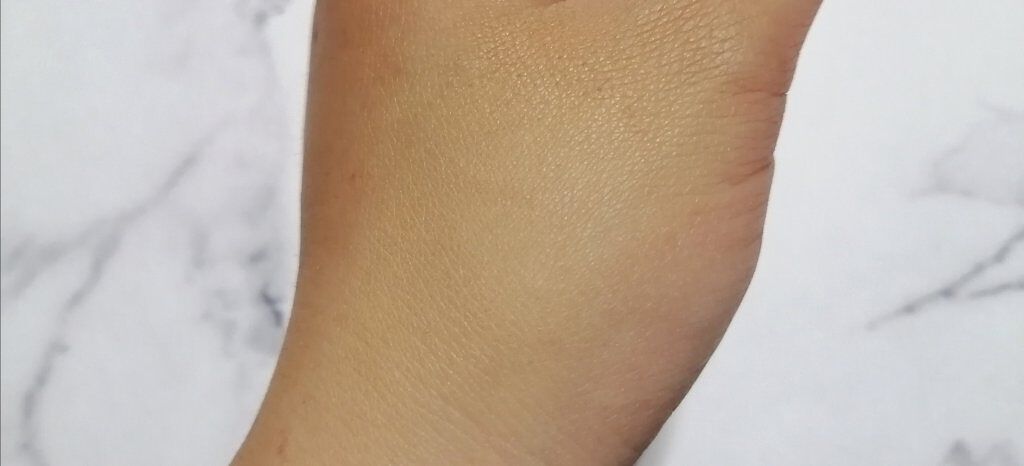 MiMC ミネラルクリーミーファンデーションのクチコミ「MiMC
クリーミーファンデーション
（リフィル&ケース）

6500円（税抜）

色味は全部.....」（3枚目）