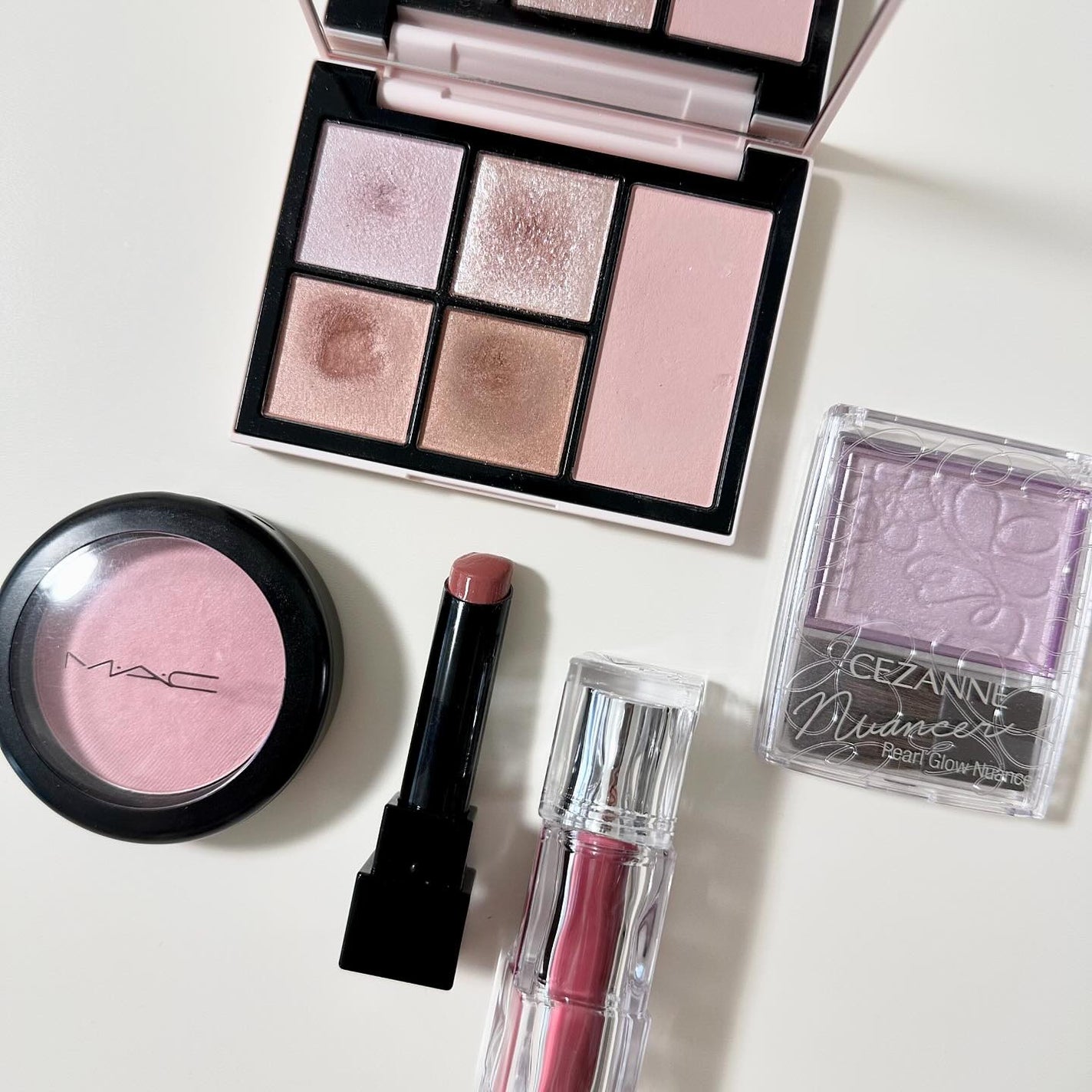 フェイス スタイリスト/SNIDEL BEAUTY/アイシャドウパレットを使ったクチコミ(2枚目)