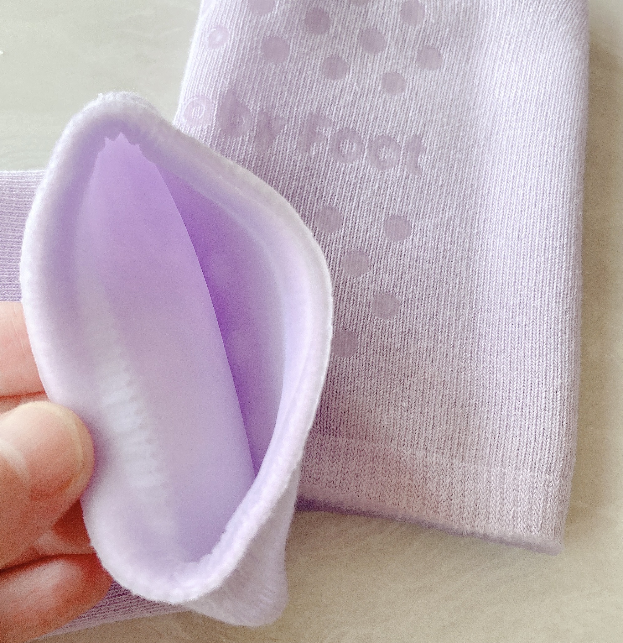 ベビーフット 保湿密封ソックス/ベビーフット/レッグ・フットケアを使ったクチコミ（2枚目）