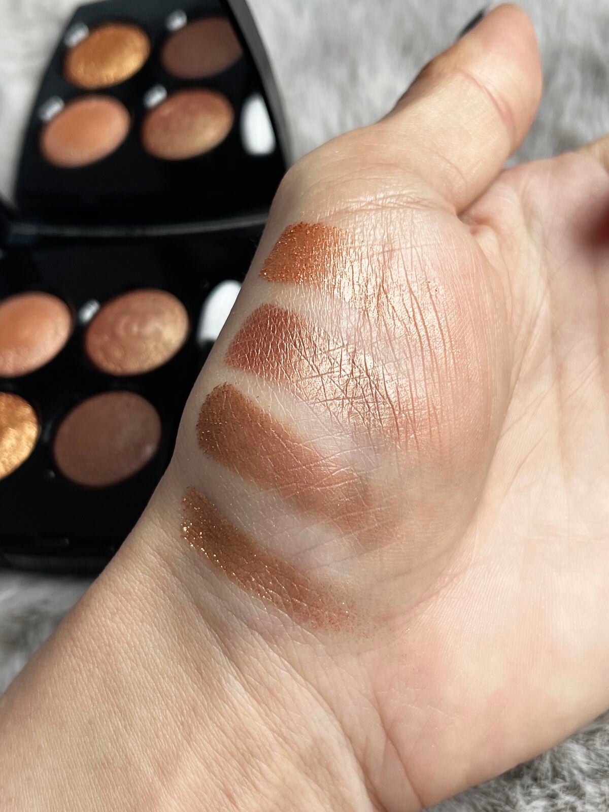 レ キャトル オンブル/CHANEL/アイシャドウパレットを使ったクチコミ(4枚目)