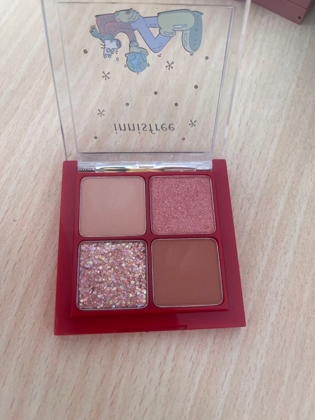 エアリー トゥインクル アイパレット 2021 Green Holidays Edition/innisfree/アイシャドウパレットを使ったクチコミ(5枚目)