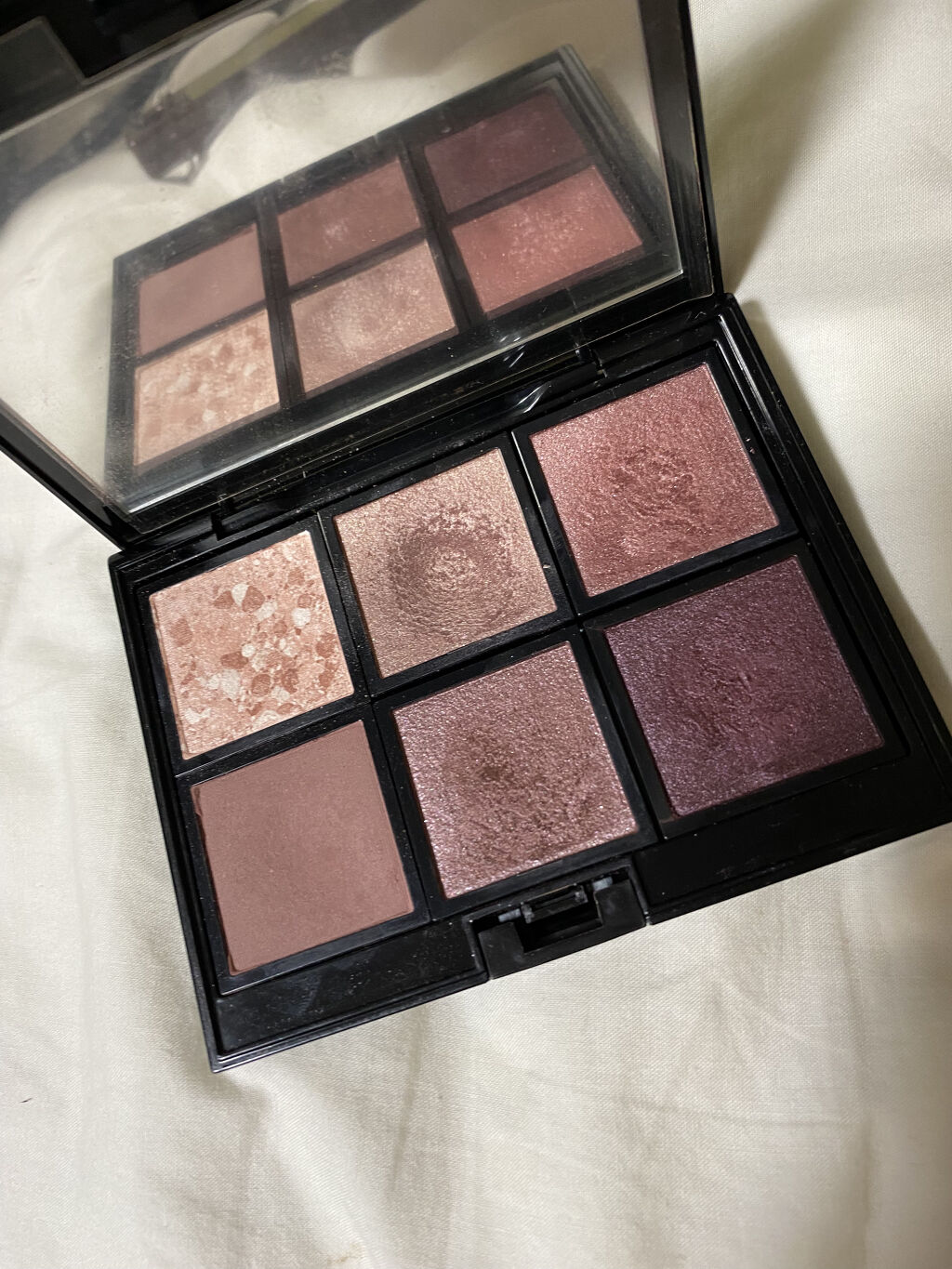 アディクション ザ アイシャドウ/ADDICTION/単色アイシャドウを使ったクチコミ（2枚目）