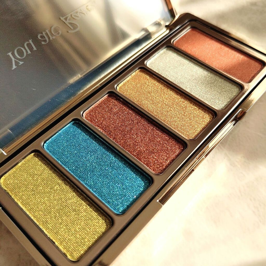 Magnetic Spirit Eyeshadow Palette/Rare Beauty/アイシャドウパレットを使ったクチコミ(2枚目)