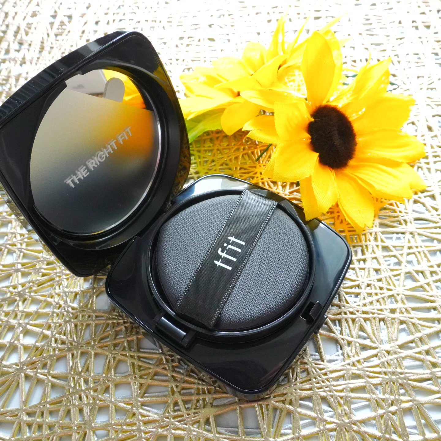 レイヤリングフィット グロークッションEX/TFIT/クッションファンデーションを使ったクチコミ（2枚目）