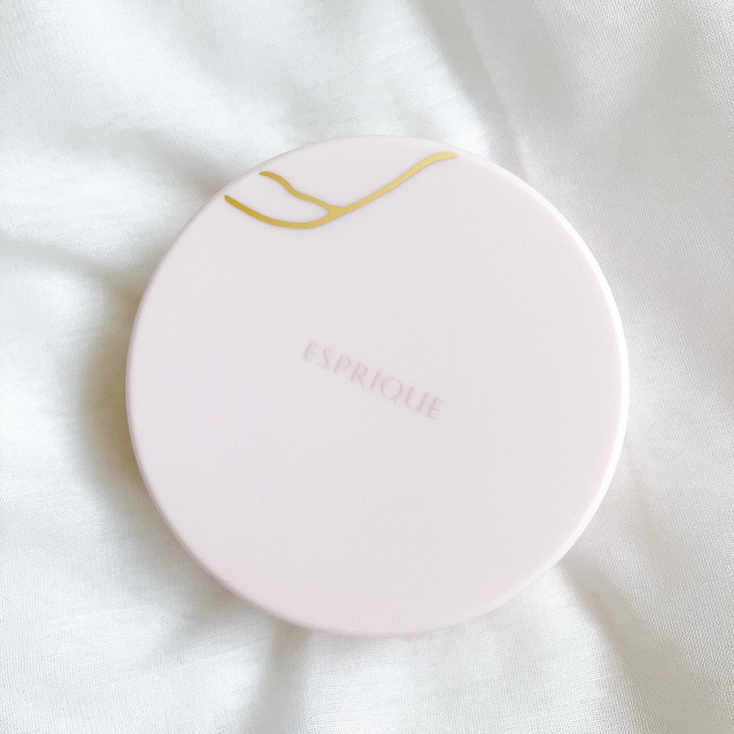 アクアリー スキンウェア カバー 01 ライトベージュ/ESPRIQUE/クッションファンデーションを使ったクチコミ（2枚目）