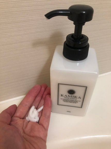 黒髪クリームシャンプー/KAMIKA/シャンプー・コンディショナーを使ったクチコミ(2枚目)