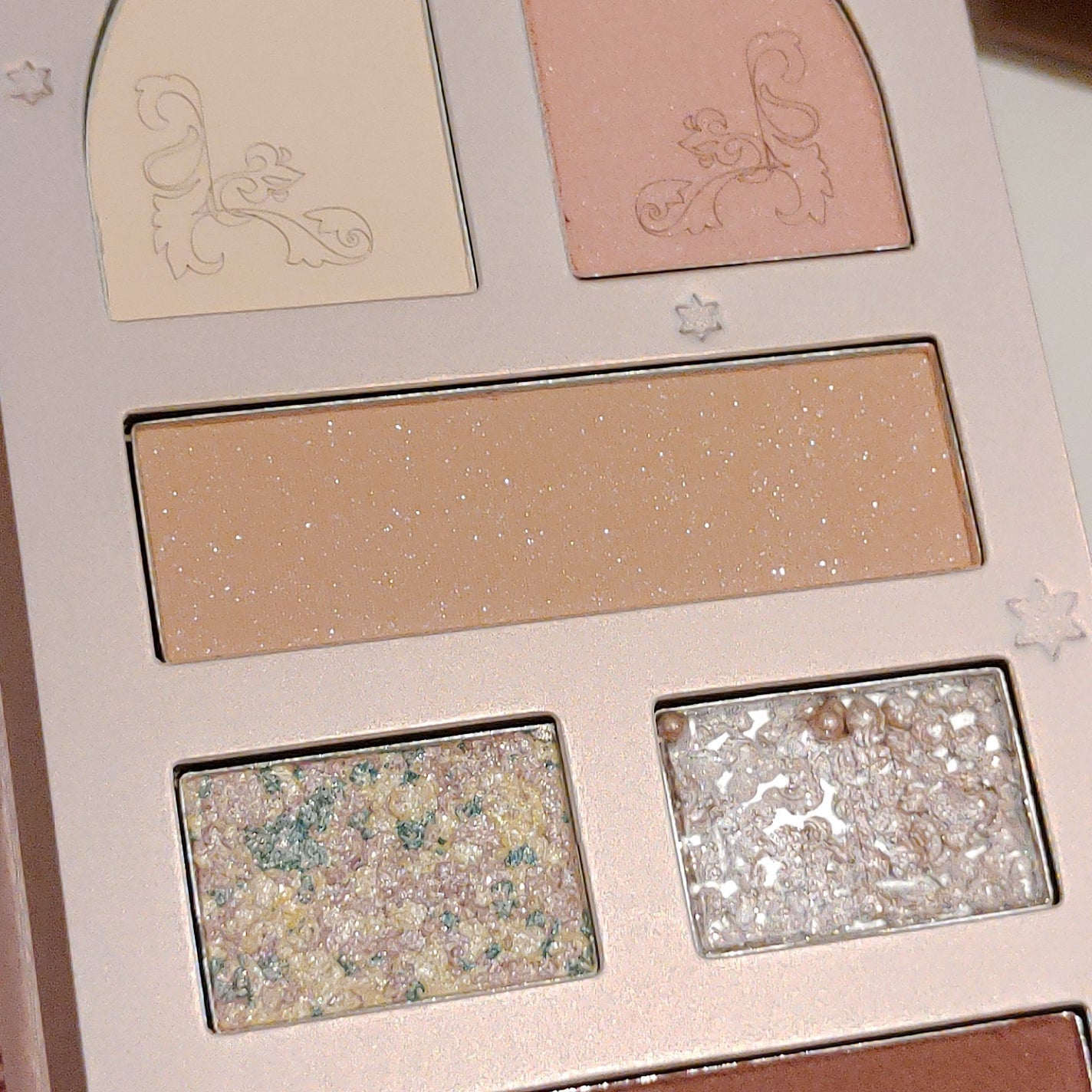 レディフラワーパレット/MilleFée/マルチパレットを使ったクチコミ(5枚目)