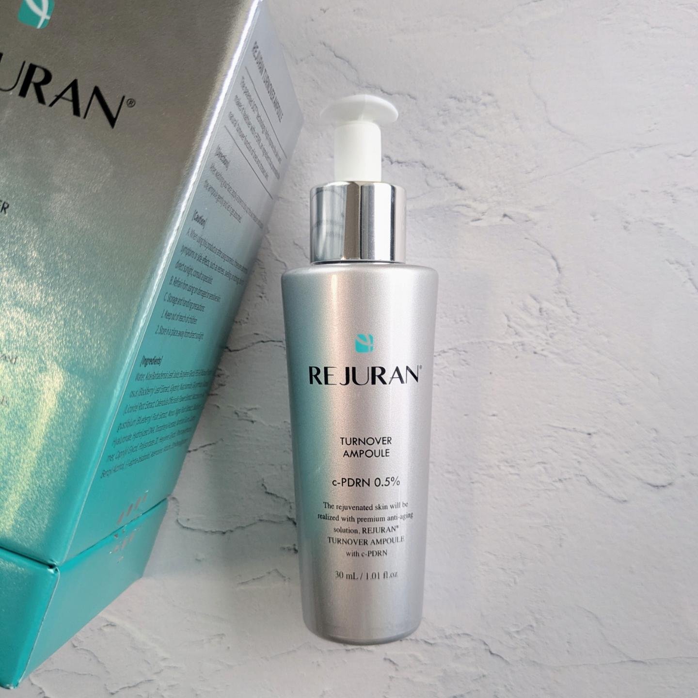 \アラフォーが実感！！コスパ最高美容液/

@rejuran_jp_official
Turnover Ampoule 30mL

またしても最高コスパの美容液に出会ってしまった

リジュランのターンオーバーアンプル
エイジングケア※1と肌