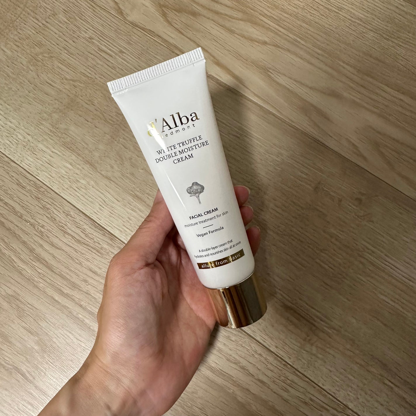 ホワイトトリュフダブルモイスチャークリーム/ダルバ/フェイスクリームを使ったクチコミ(2枚目)