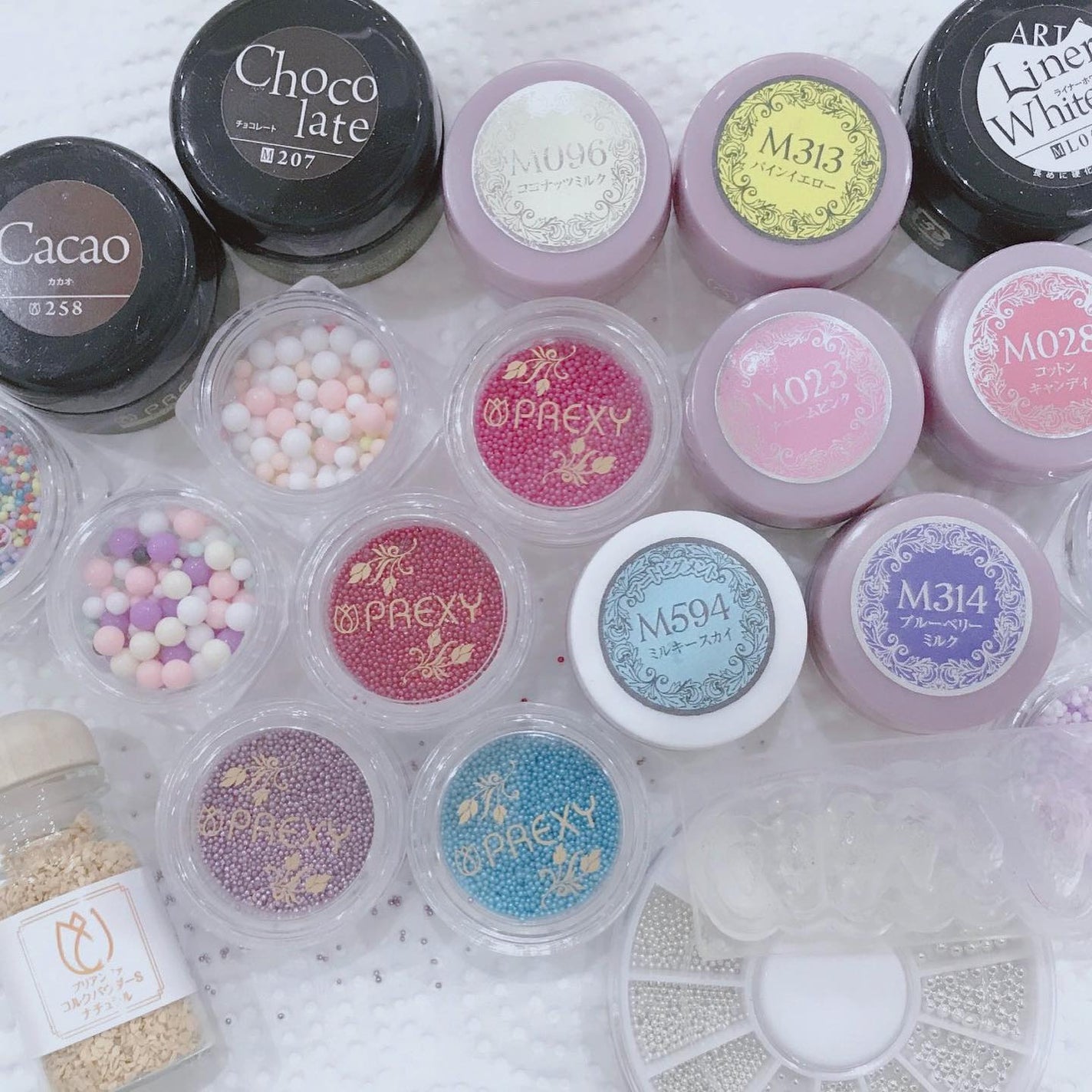 なかやまちえこ on LIPS 「🍓🍼🍫⠀⠀@chikachocolat_melty#nail#..」(3枚目)