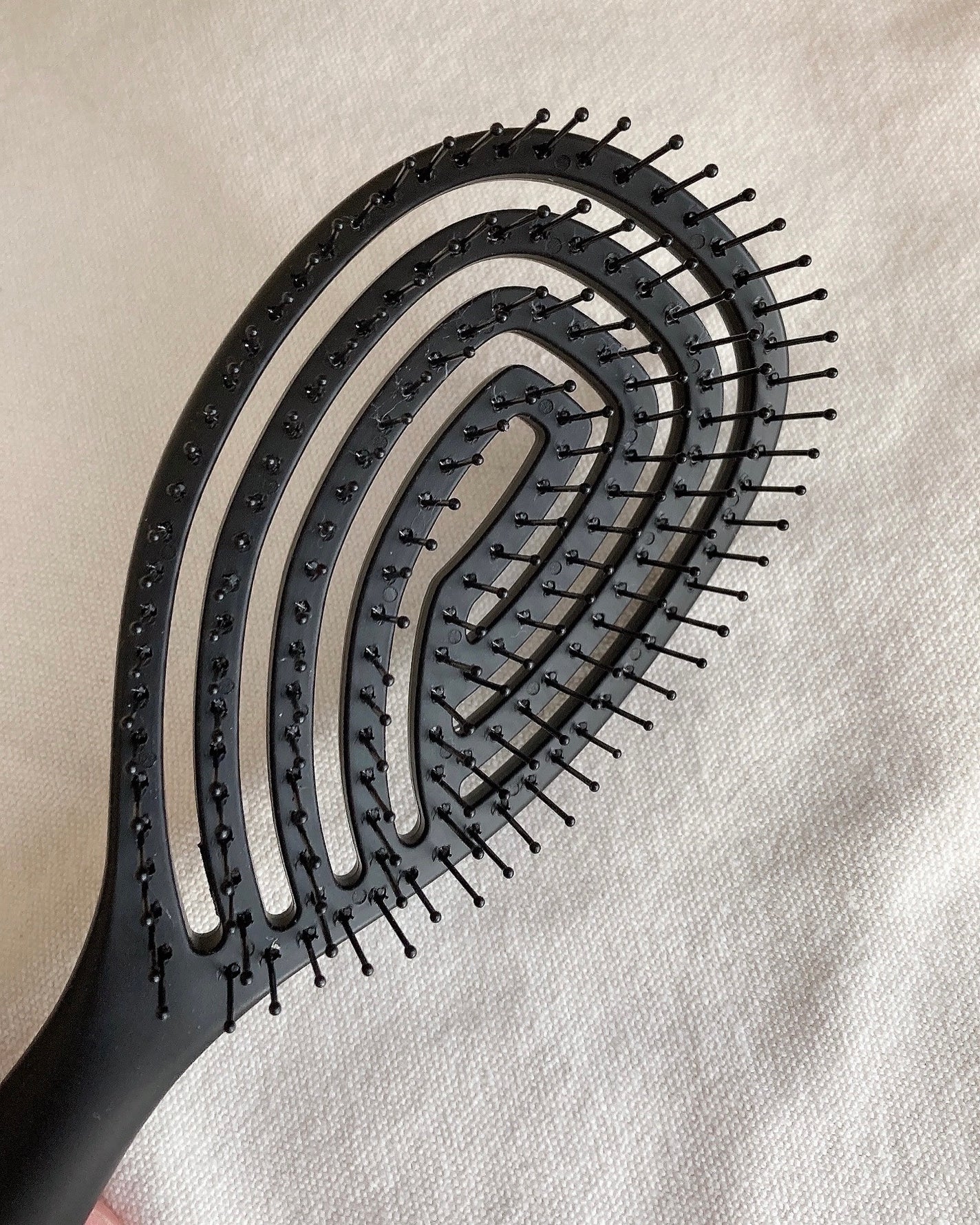 乾きやすいブローブラシ/DAISO/ヘアブラシを使ったクチコミ(2枚目)