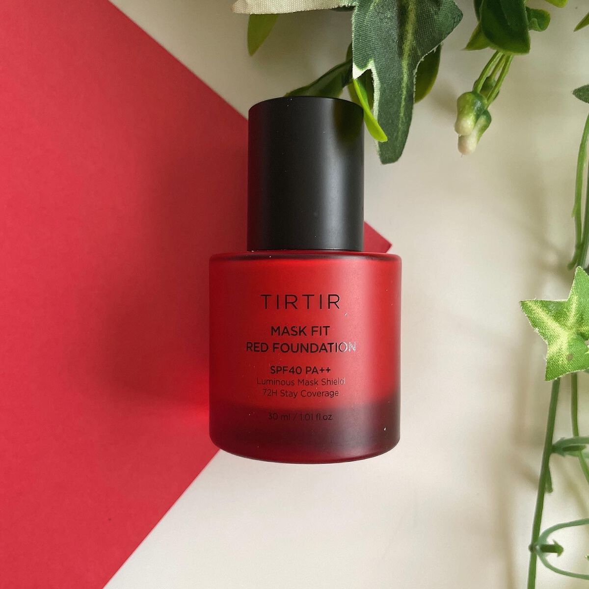 AKANE on LIPS 「TIRITRMASKFITREDLIQUIDFOUNDATIO..」(1枚目)