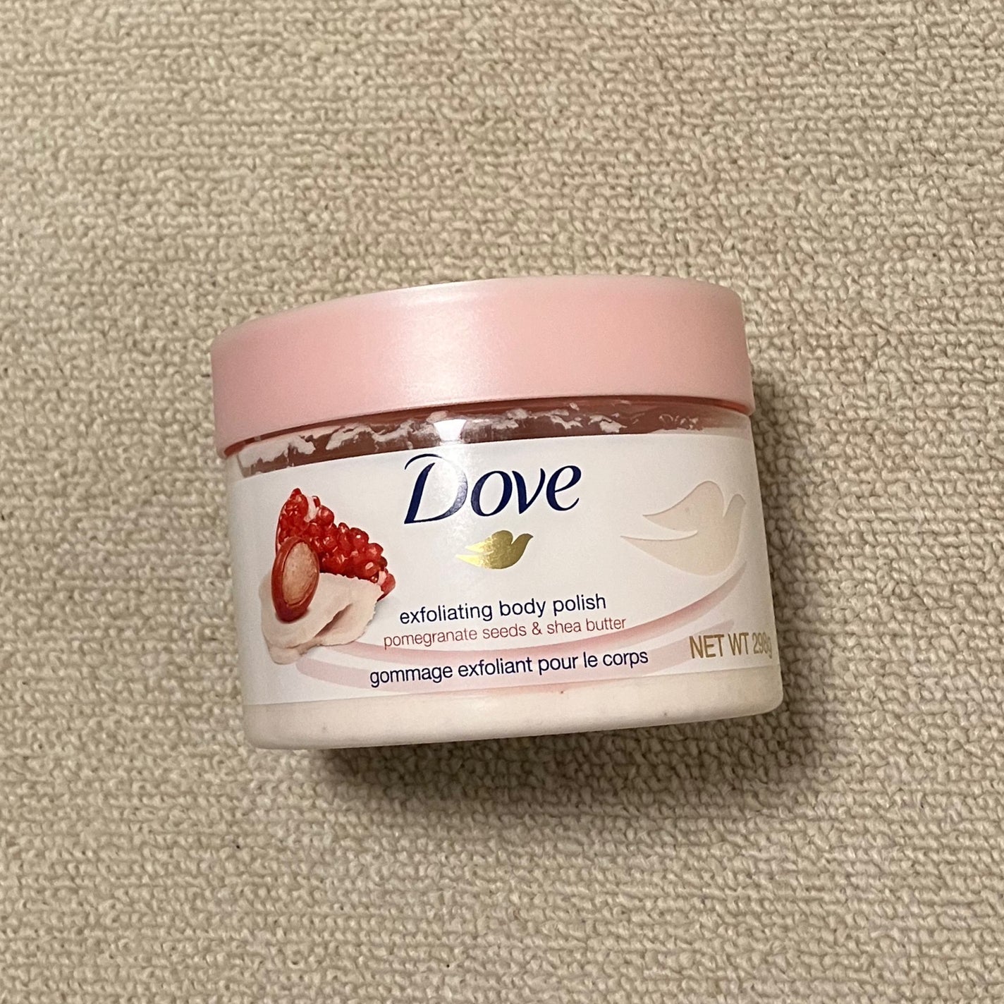 ダヴ ふわとろクリーミースクラブ ザクロ&シアバター/ダヴ/ボディスクラブを使ったクチコミ(1枚目)