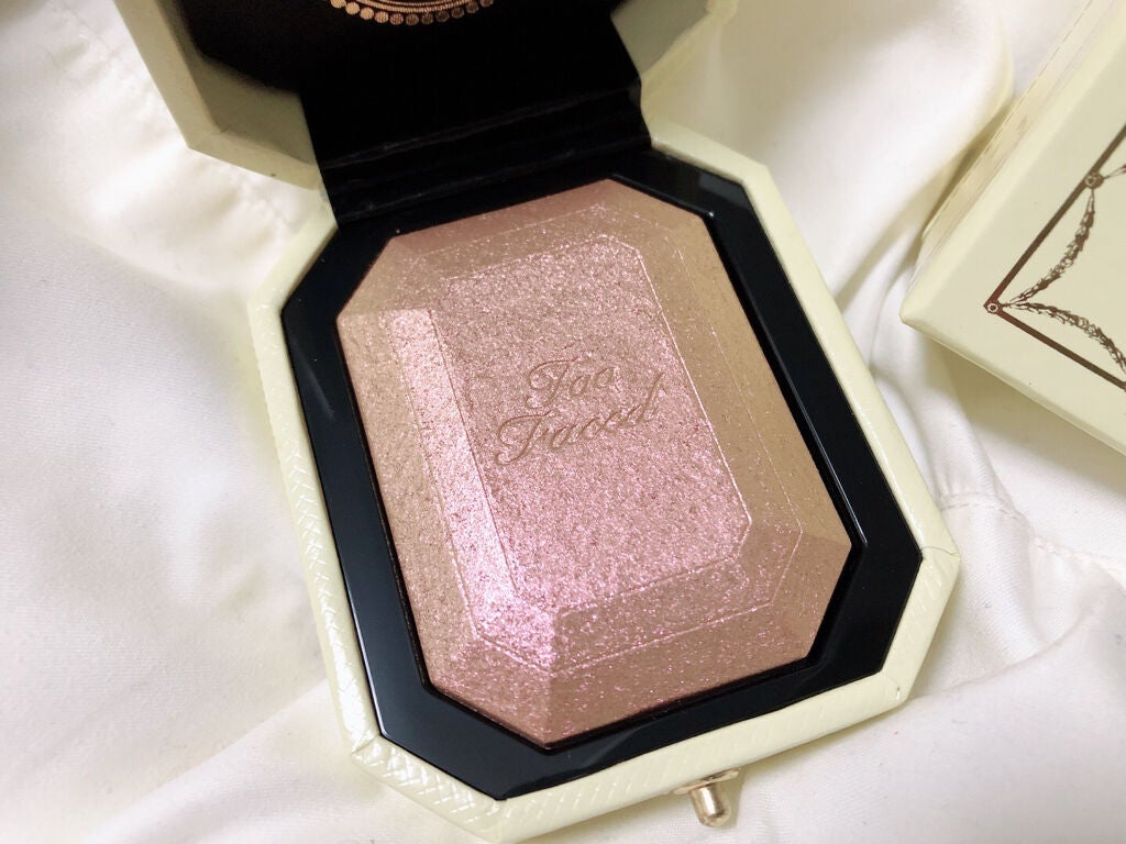 ダイヤモンドライト マルチユース ハイライター/Too Faced/パウダーハイライトを使ったクチコミ(2枚目)