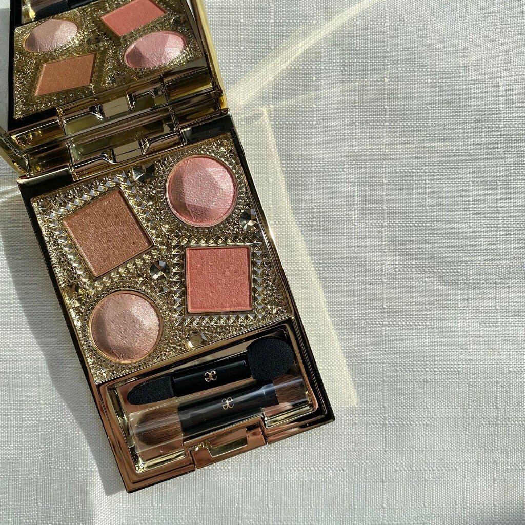 エレガンス ヌーヴェル アイズ/Elégance/アイシャドウパレットを使ったクチコミ(2枚目)