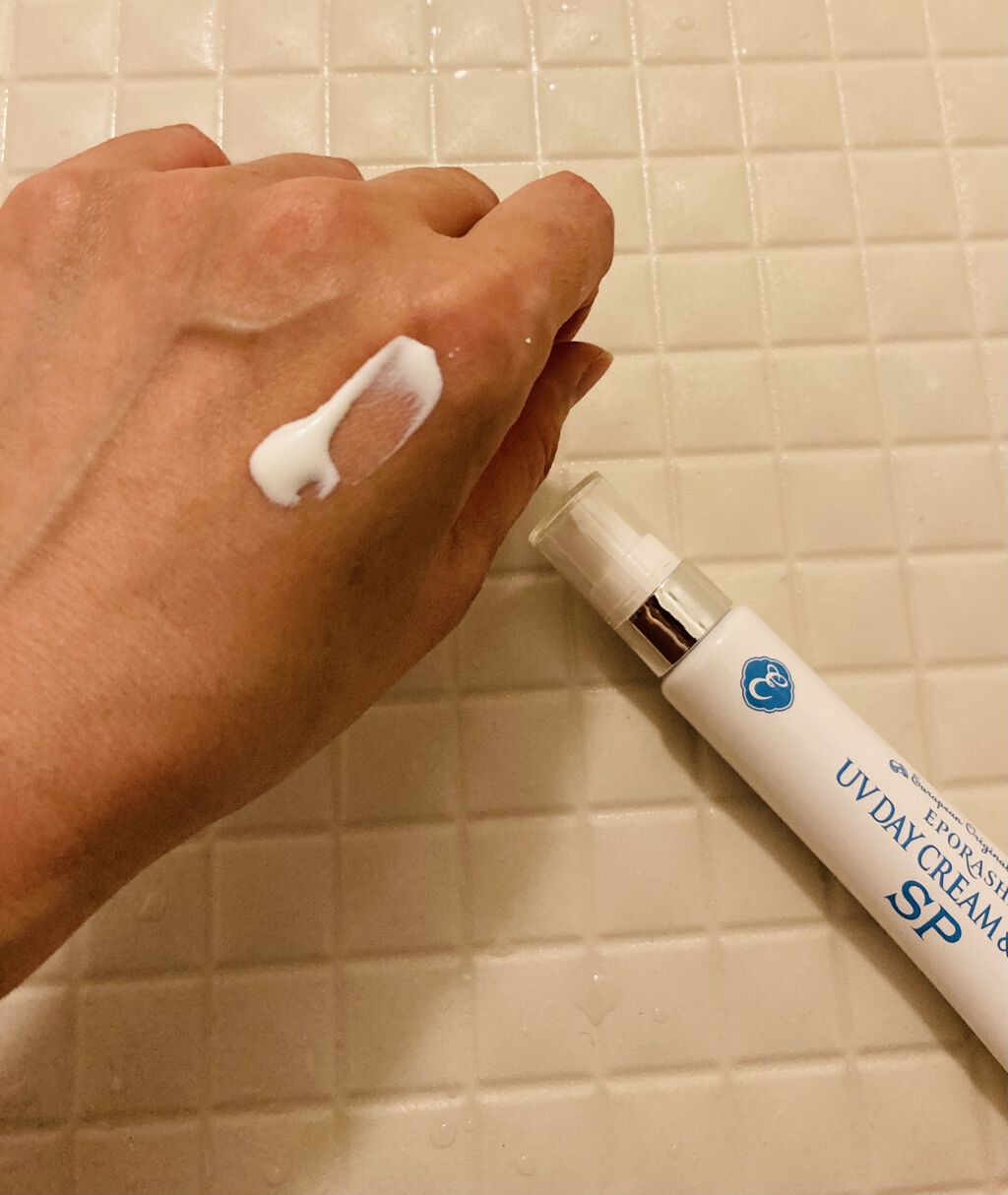 UVデイクリーム＆ベースSP/EPORASHE/日焼け止めクリームを使ったクチコミ（3枚目）