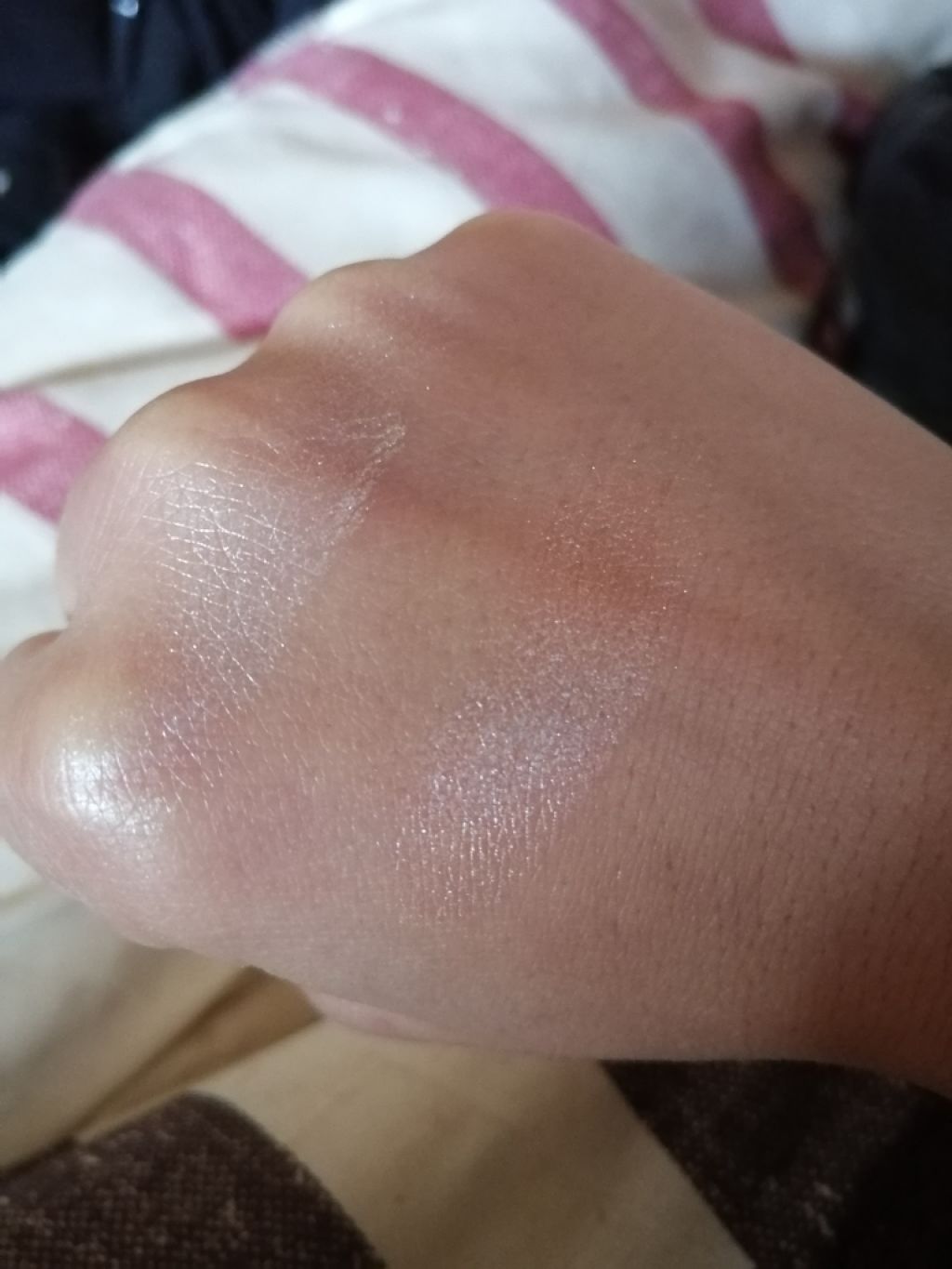 パールグロウハイライト/CEZANNE/パウダーハイライトを使ったクチコミ(2枚目)