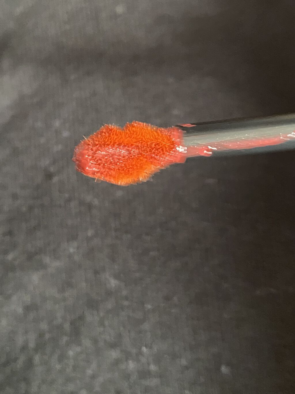 ヴォリュプテ ウォーター カラーバーム 11 フックミーベリー/YVES SAINT LAURENT BEAUTE/口紅を使ったクチコミ（3枚目）