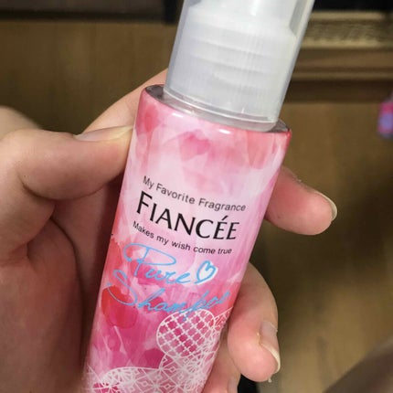 ボディミスト ピュアシャンプーの香り【パッケージリニューアル】/フィアンセ/香水(レディース)を使ったクチコミ(1枚目)