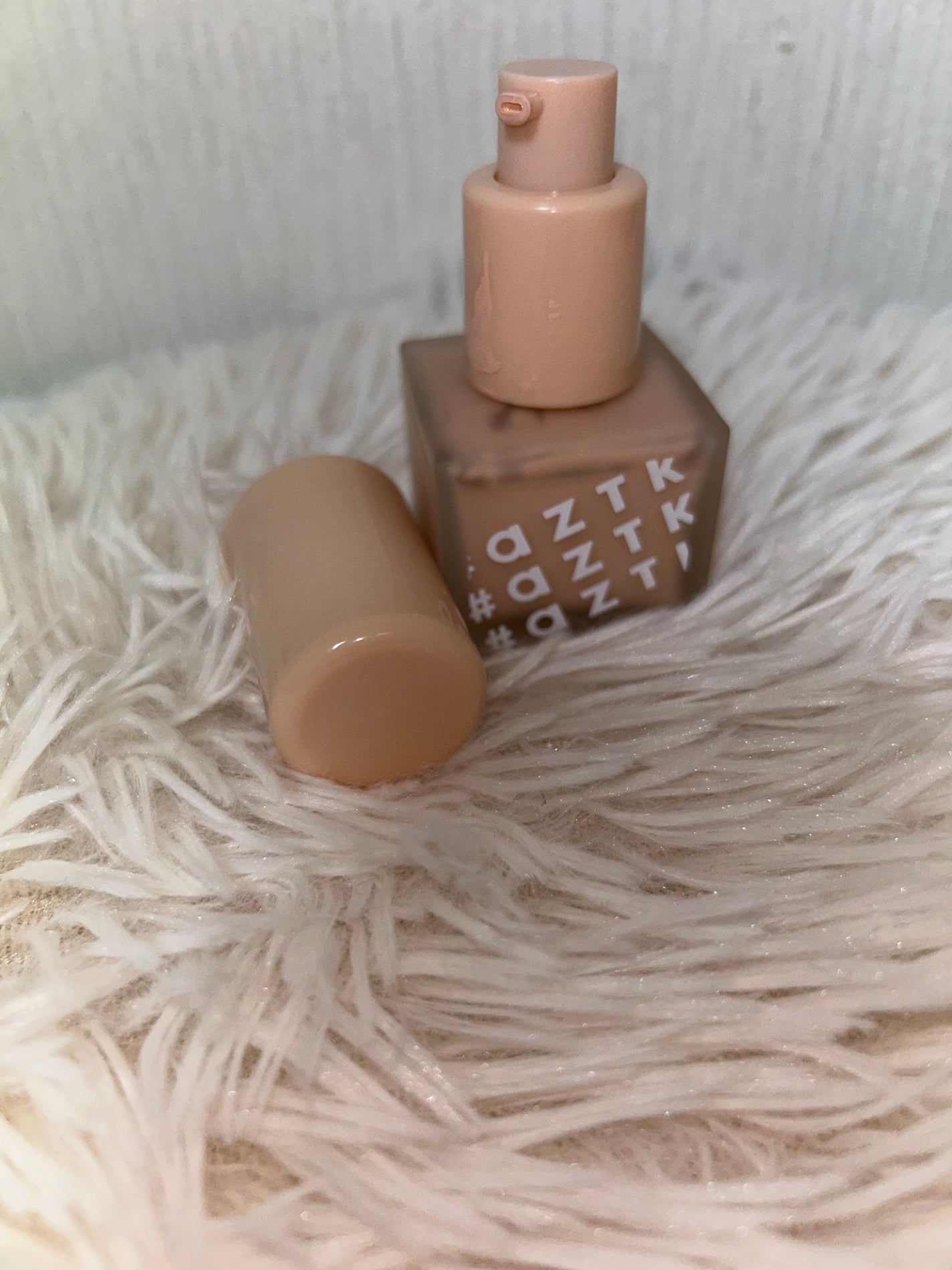 フェザータッチファンデーション/aZTK/リキッドファンデーションを使ったクチコミ(2枚目)