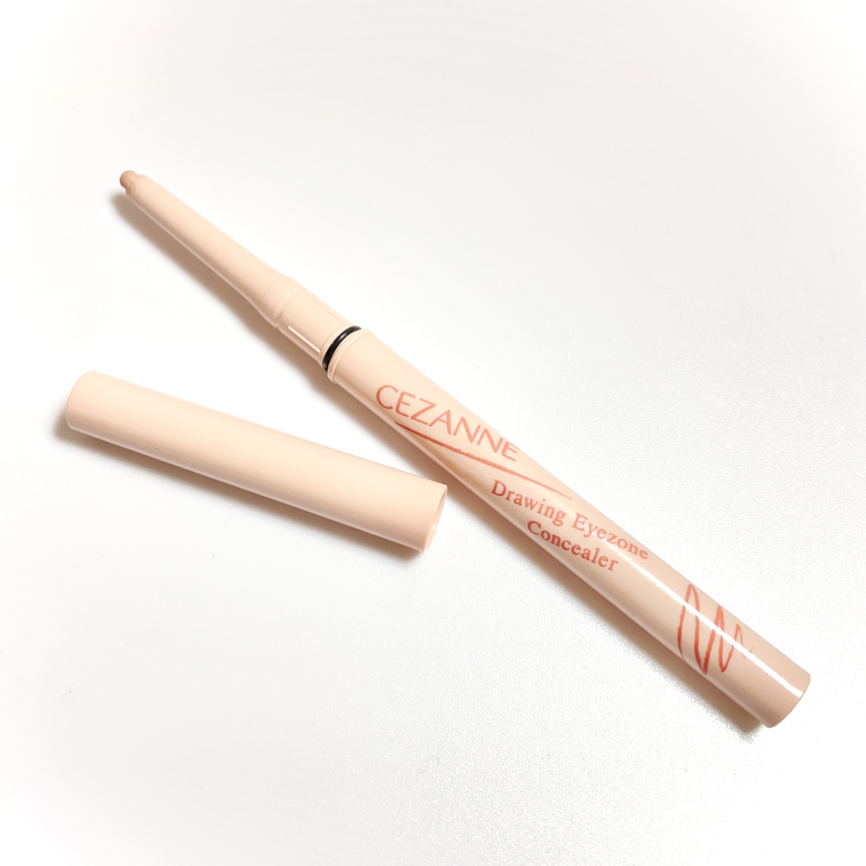 描くアイゾーンコンシーラー/CEZANNE/ペンシルコンシーラーを使ったクチコミ（1枚目）