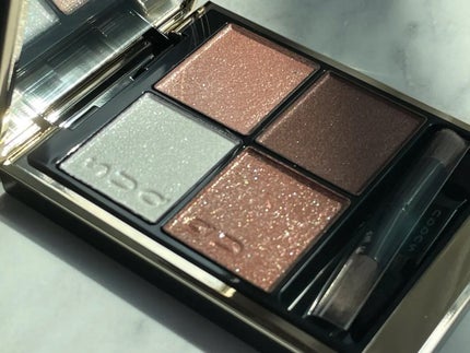 シグニチャー カラー アイズ/SUQQU/アイシャドウパレットを使ったクチコミ(2枚目)