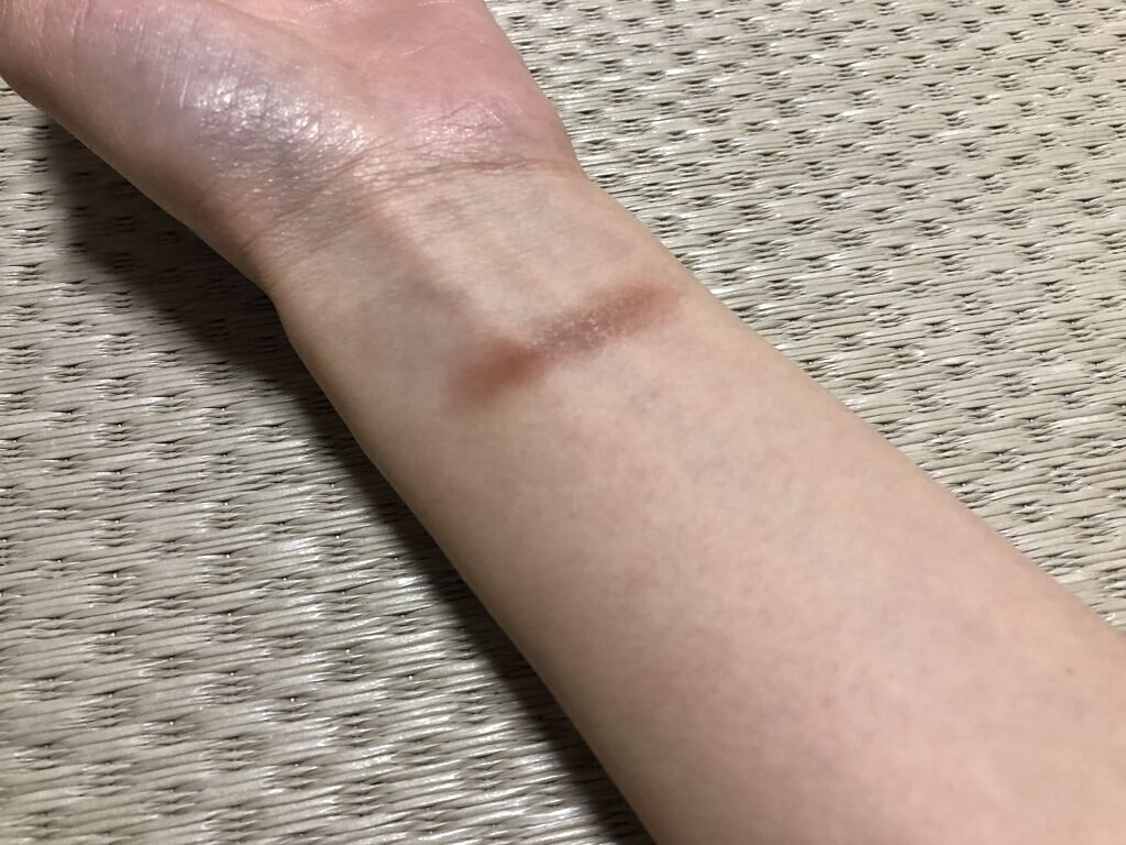 オーガニック認証 精油カラーリップスティック/THE PUBLIC ORGANIC/口紅を使ったクチコミ（2枚目）