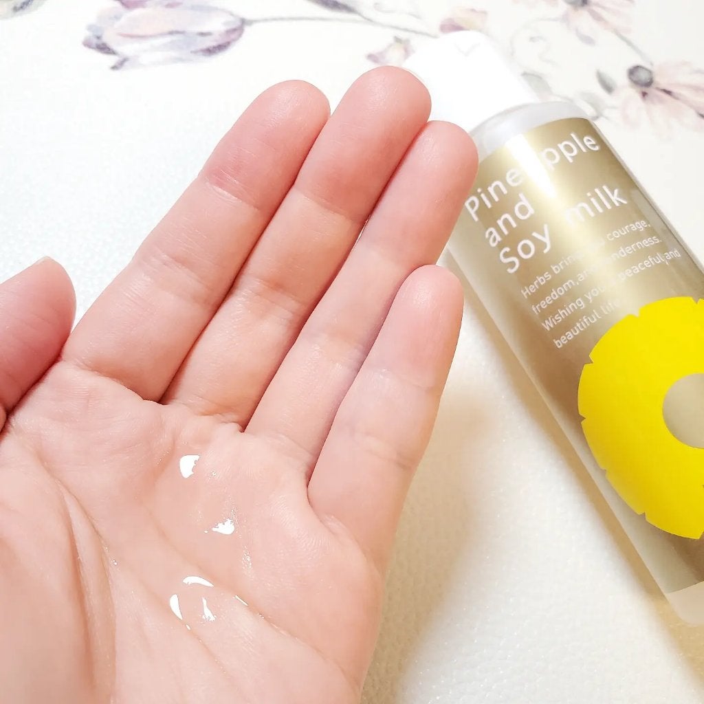 パイナップル豆乳ローションプレミアム/鈴木ハーブ研究所/ボディローションを使ったクチコミ(3枚目)