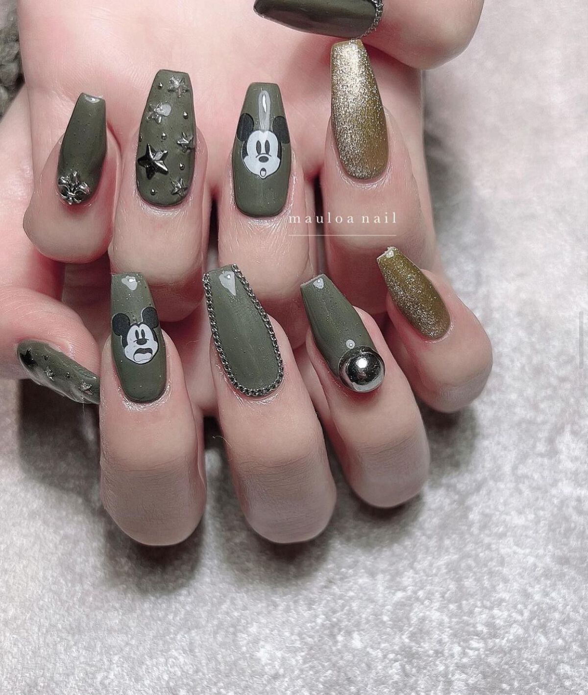 mauloa_nail on LIPS 「・♡♡♡・ネイルレッスン動画を多数配信してます☺️topにある..」(1枚目)