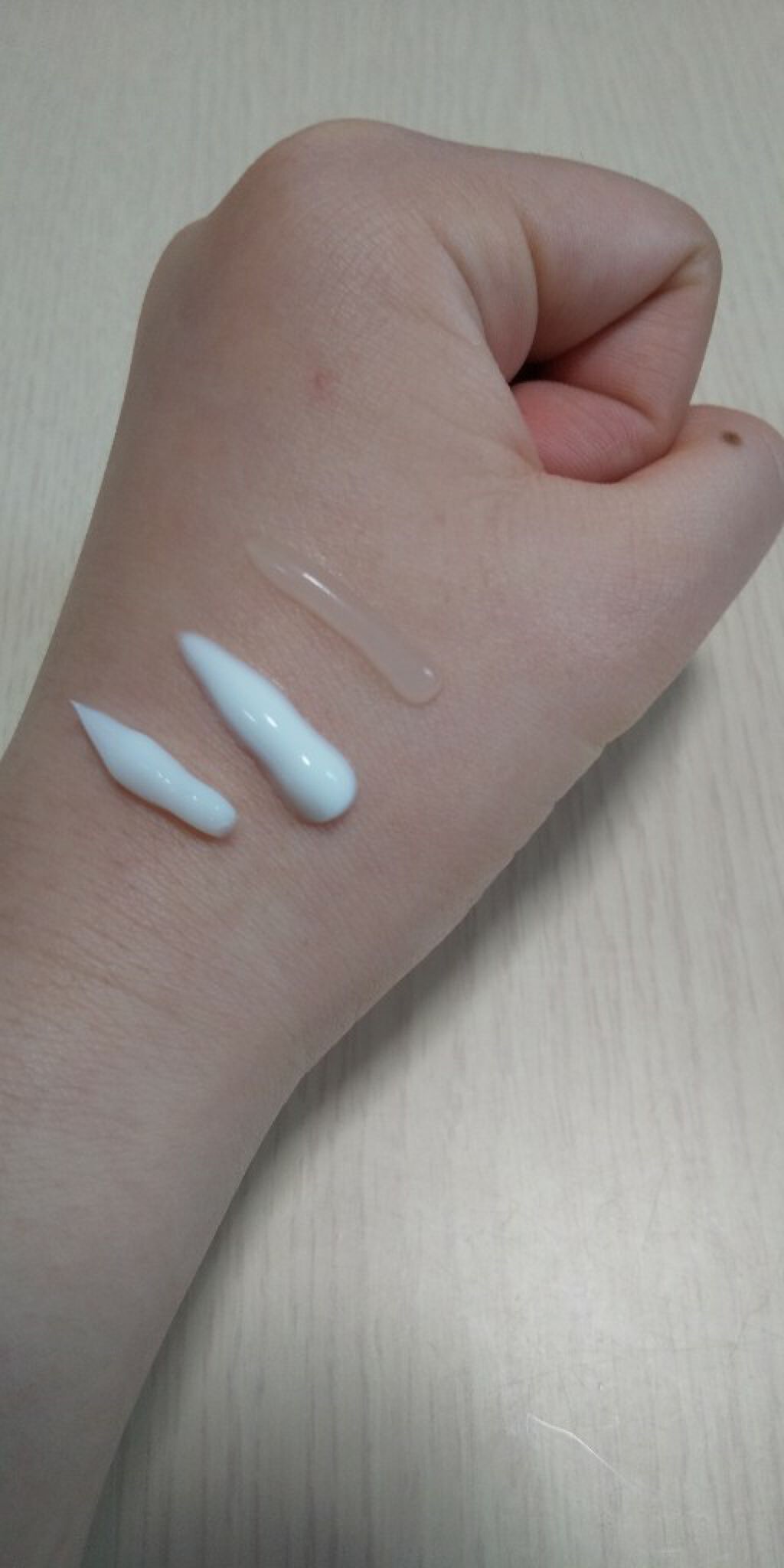 ハンドクリーム ピュアシャンプーの香り/フィアンセ/ハンドクリームを使ったクチコミ（2枚目）