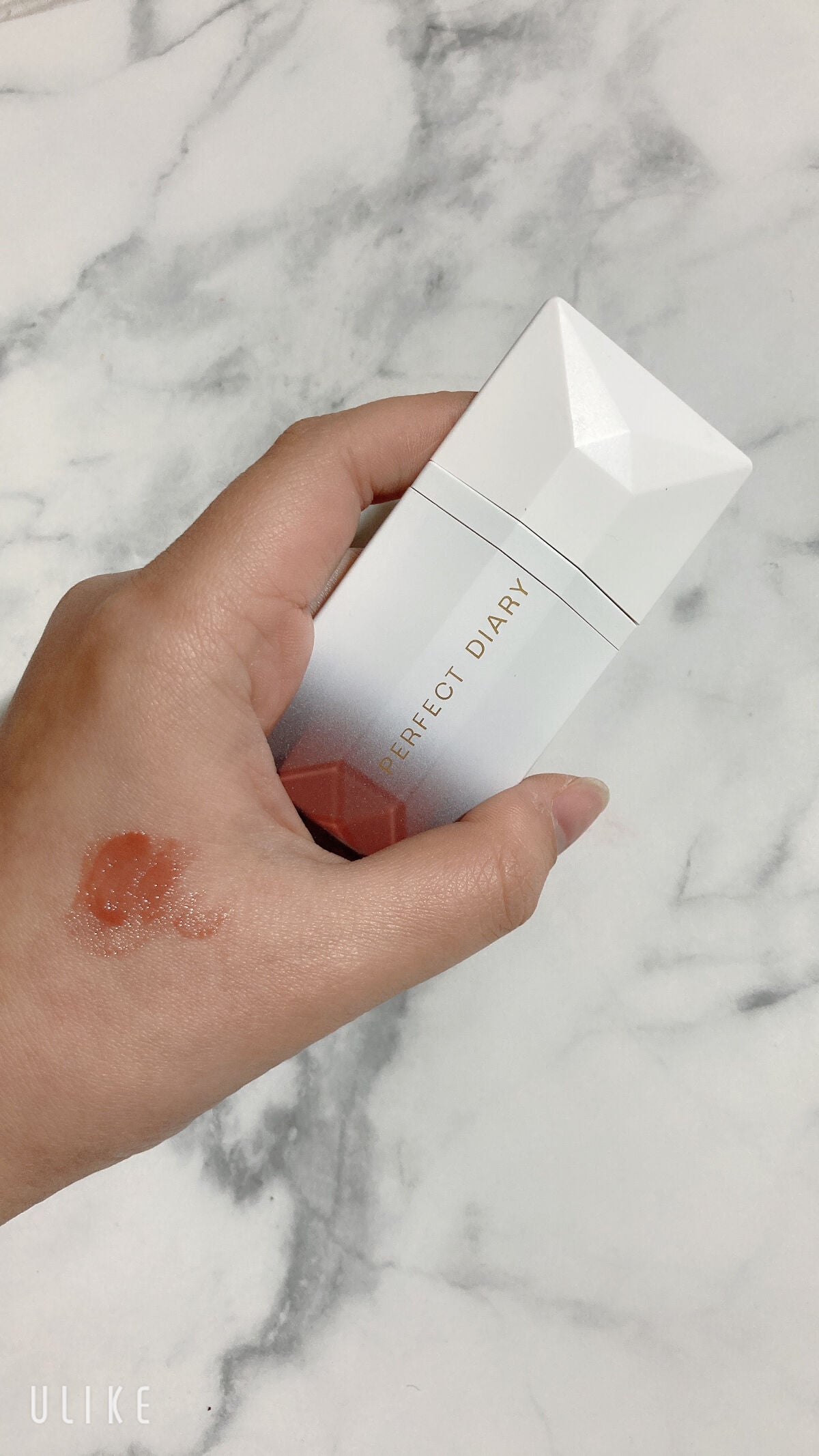 PERFECT DIARY (パーフェクトダイアリー) READ ME フローティングライト リップグロス/PERFECT DIARY/リップグロスを使ったクチコミ(2枚目)