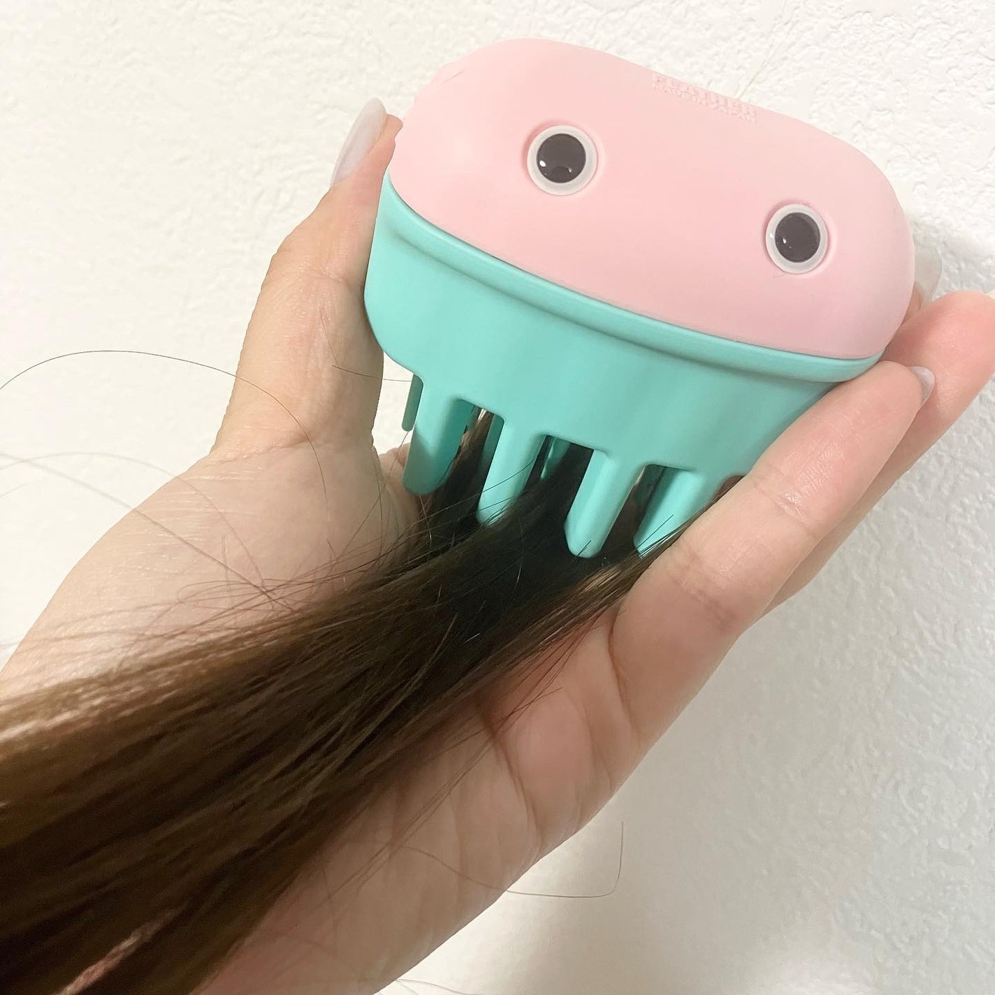 かんたんヘアカットブラシ /ヘアカットモンスター/ヘアケアグッズを使ったクチコミ(3枚目)