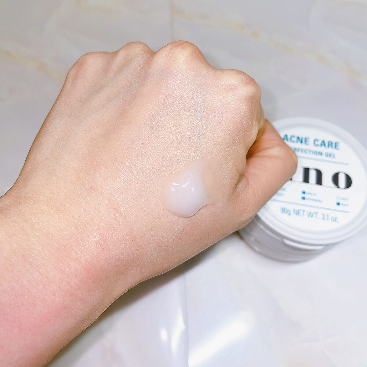 ウーノ　アクネケア パーフェクションジェル　　　ｆＡ  （医薬部外品）/UNO/オールインワン化粧品を使ったクチコミ（2枚目）