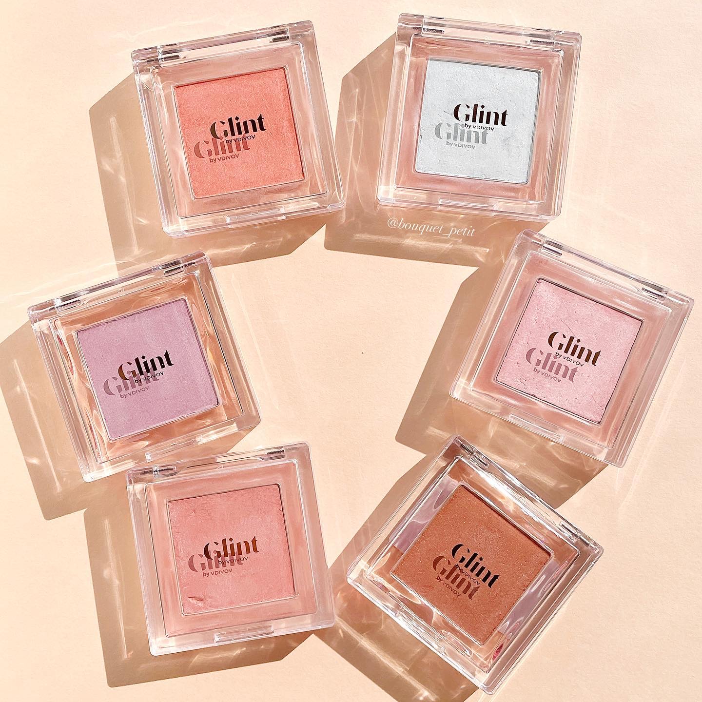 ベイクドブラッシュ #07 Pale Lilac/Glint/パウダーチークを使ったクチコミ（1枚目）