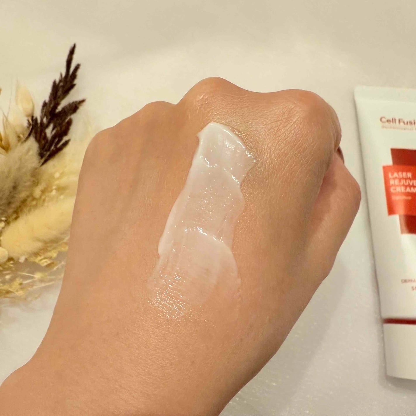 LASER REJUVENATION CREAM/Cell Fusion C(セルフュージョンシー)/フェイスクリームを使ったクチコミ(3枚目)