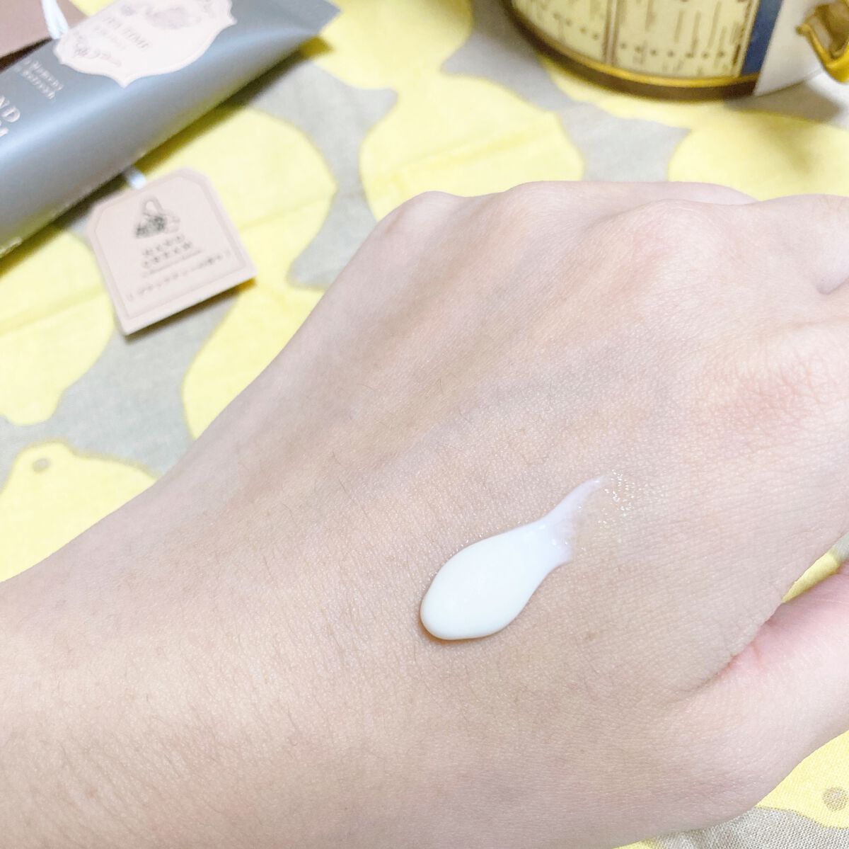 ティータイム ハンドクリーム ブラックティーの香り/BIBIDAY/ハンドクリームを使ったクチコミ（3枚目）